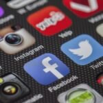 twastia com facebook page